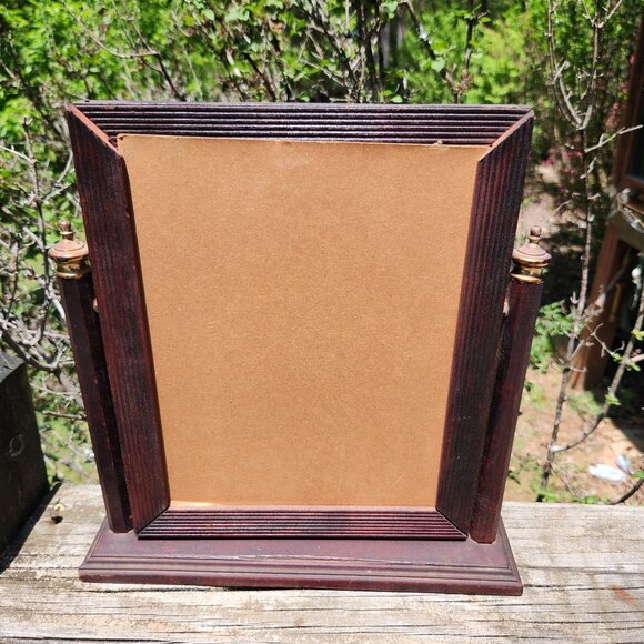 Antique Wooden Swinging Tabletop Picture Frame With Glass Pane, brass finials De - Picture 11 of 12
